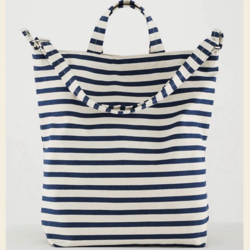 NWT BAGGU Sailor Stripe Duck Bag